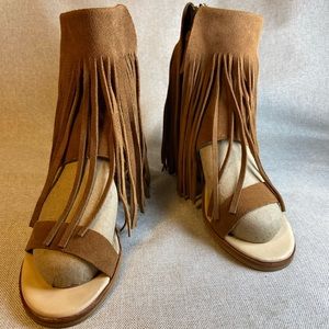 Koolaburra Brown Fringe Wedge Sandals